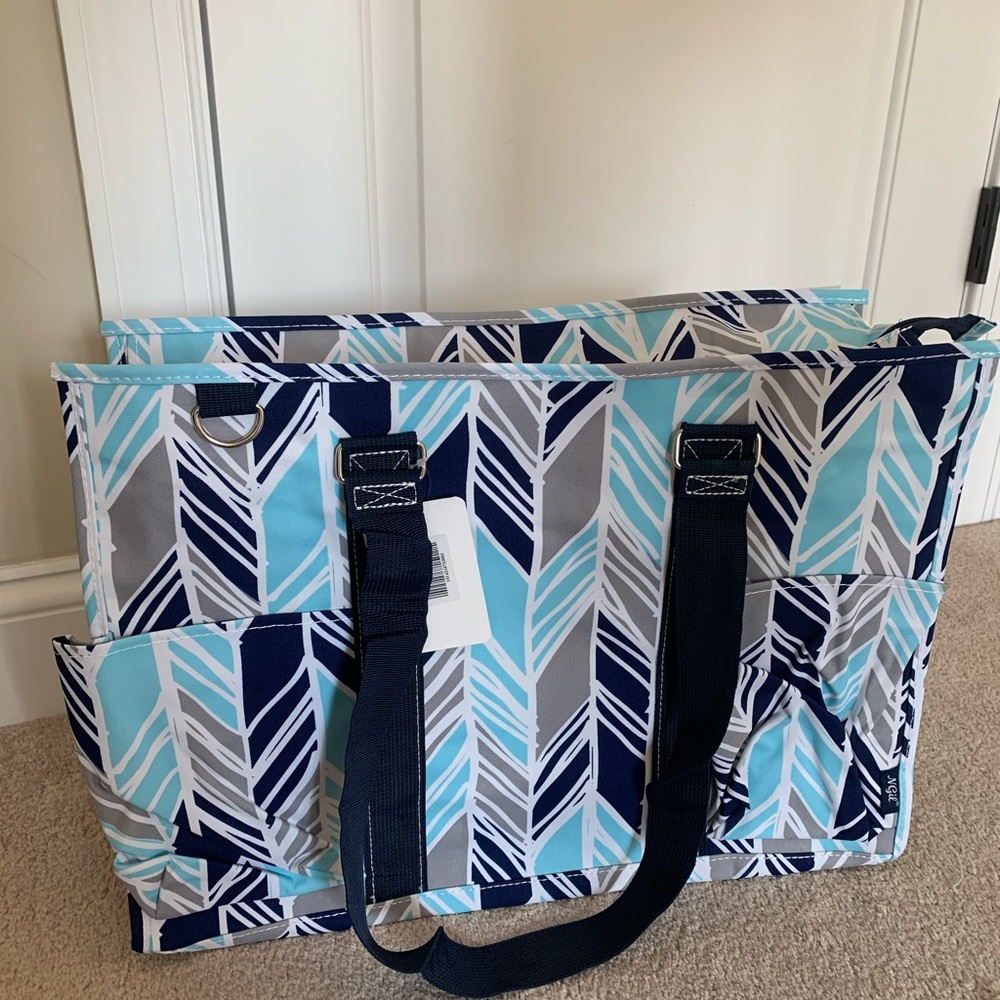 NGIL Large utility bag NWT